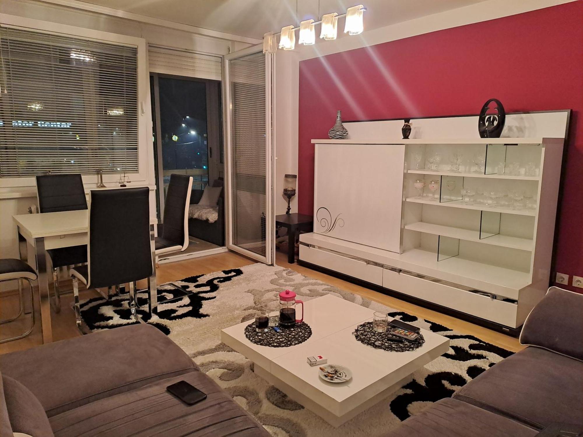 Dobrinja Apartment *